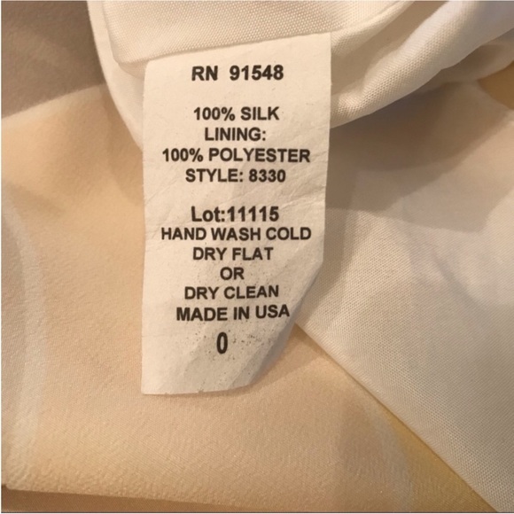 Silk Elorie Dress⭐️5/$25⭐️ - Picture 7 of 10